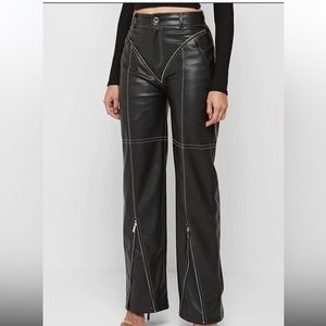 Manière De Voir Zip detail Vegan Leather Trousers